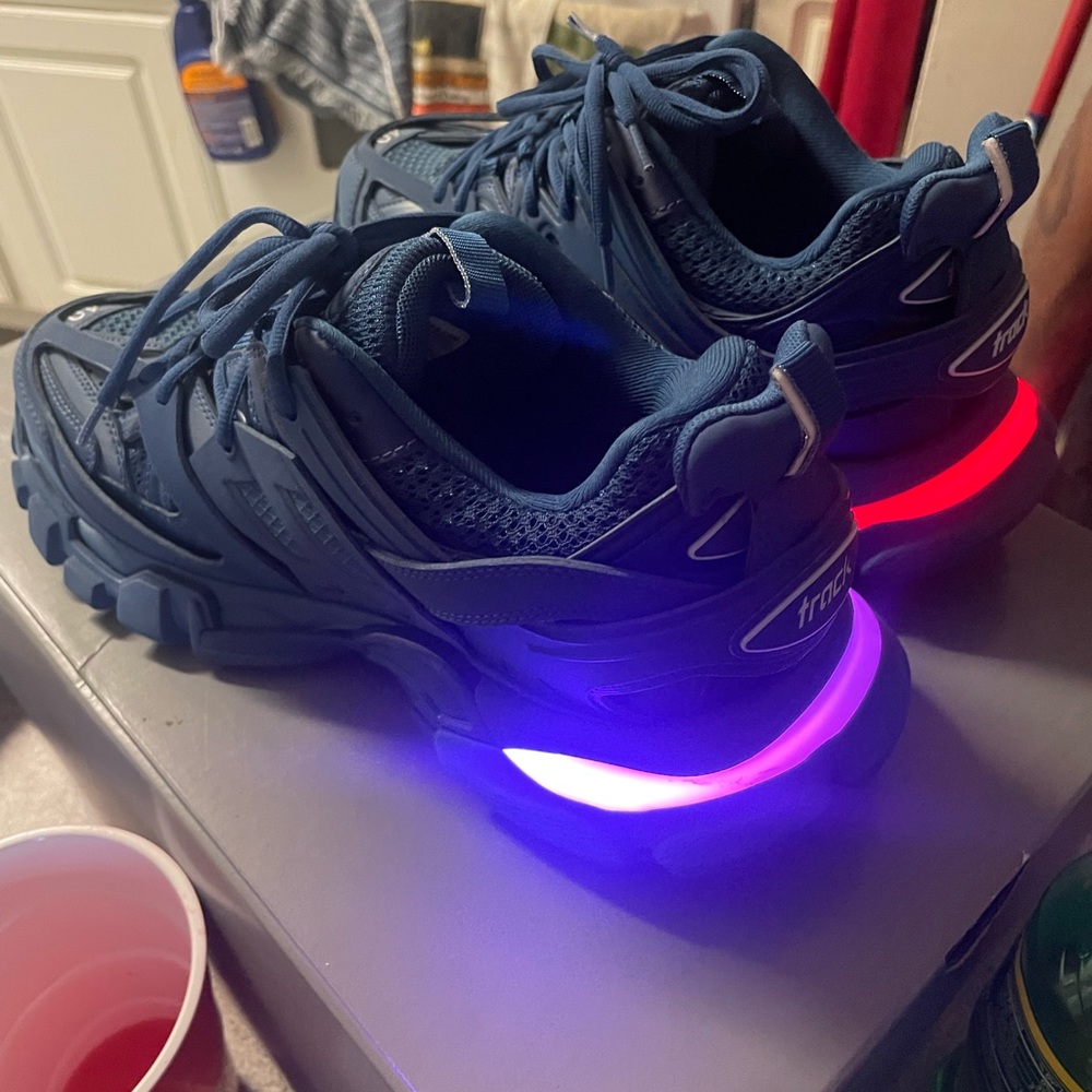 Track Sneaker